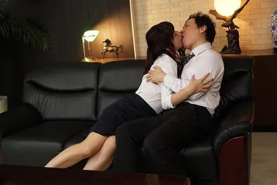 Người vợ dối chồng tăng ca để ở lại xxx với sếp