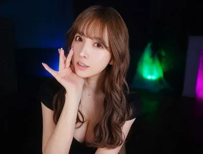 Yua mikami và những chuyện nóng bỏng gạ nện nhẹ nhàng