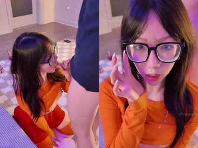Aryminh mút cây hàng như chưa từng được bú